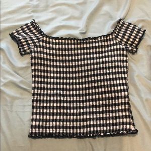 hollsiter off the shoulder top